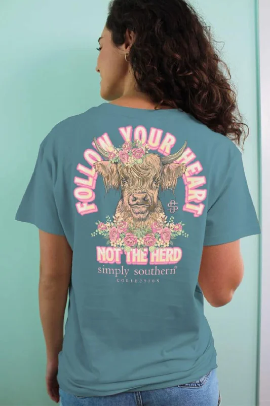 Simply Southern Follow Your Heart T-Shirt for Women in Blue | SS-HERD-COMET